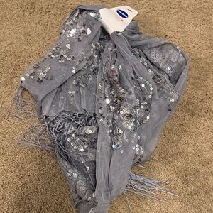 Elegant Gray Sequin Scarf